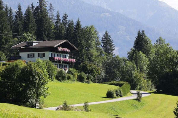 Haus im Sommer | © Reinhard Anichhofer